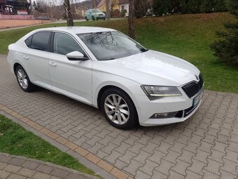 Predám Škoda Superb 3 limuzína obsah 2 liter ročník 2016 - 12