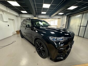  BMW X7 M50i TOP  - 12