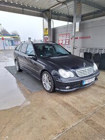 Mercedes Benz C320CDI
W203 V6 - 12