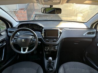 Peugeot 208 1.2 PureTech Style - 12