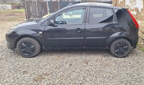 Ponukam na predaj ford fiesta - 12