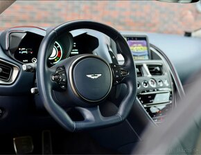 ASTON MARTIN DBS 5.2 V12 533KW, 725PS AT, 5204ccm, - 12