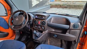 Fiat Doblo 1.2i - 12