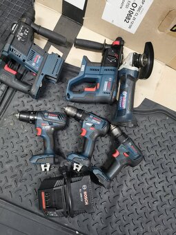 Bosch aku naradie 18v - 12