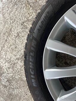 Toyota avensis zimna sada Michelin 215/55 R17 - 12