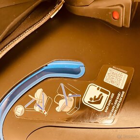 Britax Römer baby-safe2 i-size autosedačka so základňou - 12