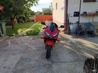 Honda CBR 600 f4i - 12