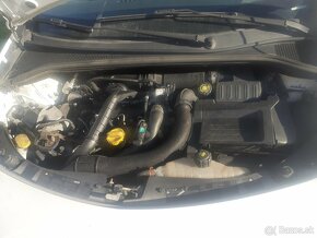 Clio grandtour 1,5dci - 12