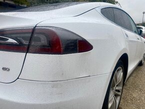 Tesla Model s60 - 12