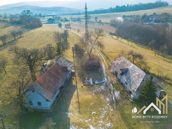 Rodinný dom / laznícka usadlosť + 6,8 ha pozemok v Krupine - 12