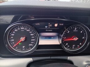 Mercedes Benz E200 d,  2,0/110 kw - 12