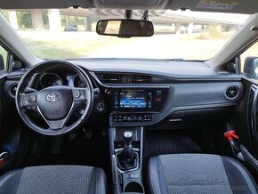 Toyota Auris 1.6D 2015 - 12