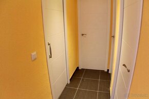 3 - Izbový Apartman v Centre Benidormu na skok od Mora - 12