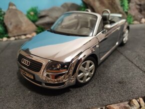 Prodám model 1:18 Audi TT softtop - 12