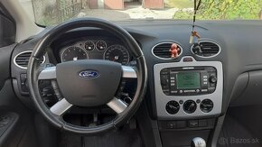 FORD FOCUS COMBI - 12