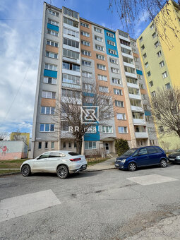 Na predaj 4i byt s loggiou, Terasa - Čapajevova, 72m2, 2.p. - 12