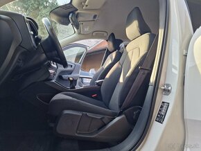 Volvo XC40 D3 Momentum M6 150k (diesel) kup. SR - 13