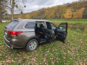 Mitsubishi Outlander 2.0 benzín - 13