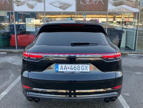 Porsche Cayenne III 3.0 V6 benzin model 2020 - 13