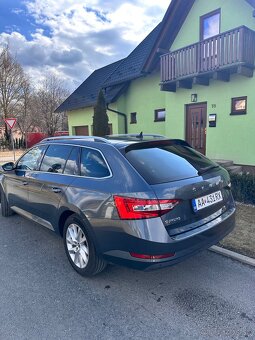 ŠKODA SUPERB 3 COMBI  2.0 TDI DSG A7 FACELIFT - 13