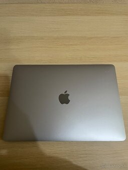 Apple Macbook Pro 2017 16GB RAM / 256GB SSD Touchbar - 13