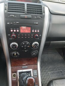 Suzuki Grand Vitara 4x4 - 13