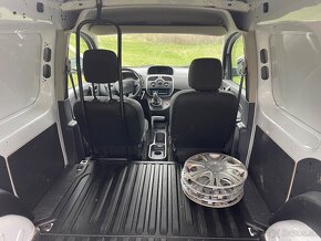 Prodám Renault Kangoo 1.5 DCI Rapid Basis - 13