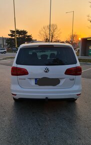 Volkswagen Sharan 2.0 TDI DSG 7Miestne Panorama - 13