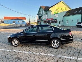 Volkswagen Passat 2.0 TDI Highline 4 Motion - 13