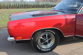 1969 Plymouth GTX 440 V8 - muscle car - 13