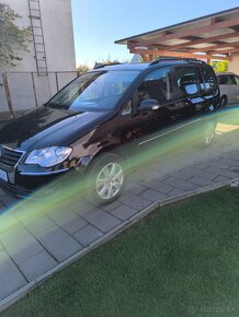 Predám Volkswagen Touran 2.0TDi 103kW Auto je v TOP stave. K - 13