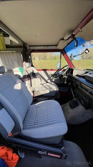 Obytny karavan VW T3 Joker s vysokou strechou - 13