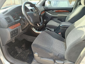 Toyota Landcruiser 3,0 D-4D, r.v.10/2004, manual prev. - 13