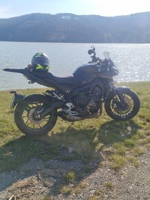 Yamaha MT09 - 13