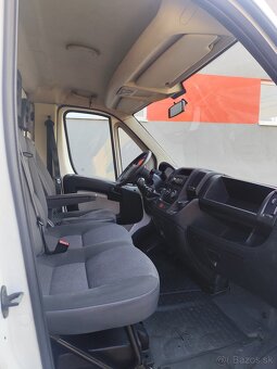 Peugeot Boxer 3.0 plachta - valník, 6 pal - 13