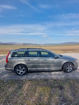 Volvo V70 2012 D5 158kw biturbo - 13