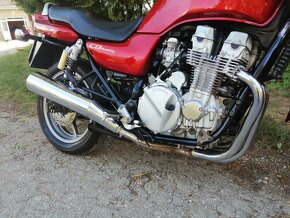 Honda CB 750 Seven Fifty - 13