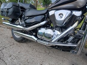 Suzuki VL 1500 Intruder - 13