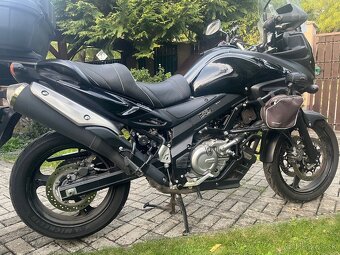 Suzuki V-STROM DL650A - 13