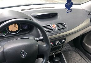 Renault megane 1.6 16v benzin - 13