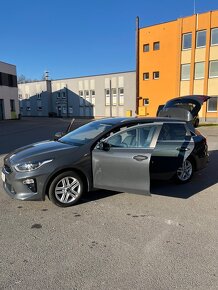 KIA Ceed SW 1.6 CRDi 100kw (136k) 2019, v záruke - 13