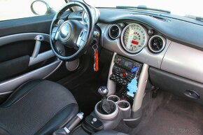 MINI Cooper 1.6i 85Kw 2007 - 13