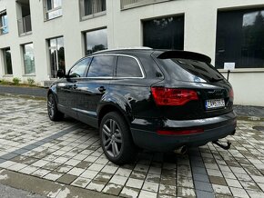 Audi Q7 3,0 TDi - 13