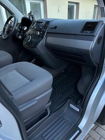 Volkswagen T5 Multivan  2.5 tdi - 13