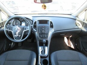 Opel Astra Sport Tourer ST 2.0 CDTI ECOTEC 165k Cosmo A/T - 13