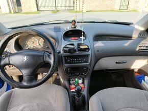 Peugeot 206 XT-PREM HDI 90 - 13