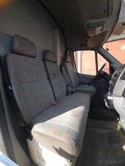 Volkswagen Crafter 2.5tdi Chladiarenská dodávka - 13