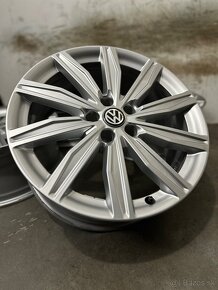 Nepoužívané hliníkové disky 5x112 R19 Audi A6 C8, S6 - 13