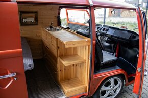 Volkswagen T2 Transporter - 13