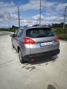 Peugeot 2008 - 13